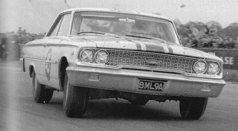 Самые злые масл-кары 62-го: Plymouth Fury Super Stock 413 и Ford Galaxie 406 Lightweight