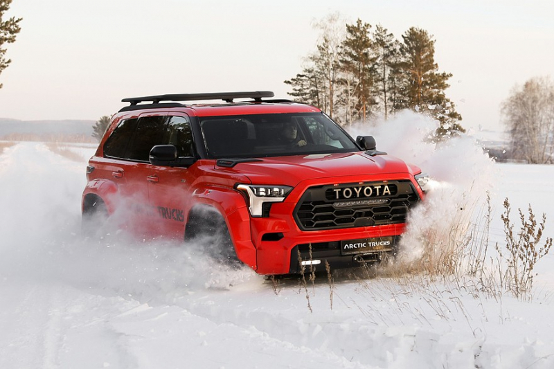 Внедорожник Toyota Sequoia представлен в России в суровой версии от Arctic Trucks