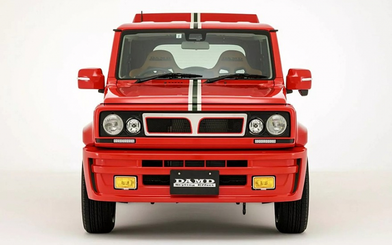 Suzuki Jimny встретит Новый год в масках Lancia Delta Integrale и Renault 5 Turbo