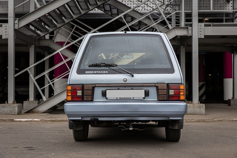 Кузов без центральной стойки и сдвижные двери: опыт владения Nissan Stanza Wagon 1986 года