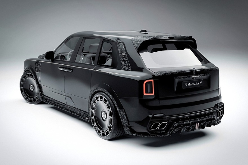 Обновлённый Rolls-Royce Cullinan от Mansory: больше мощности и карбоновый гротеск